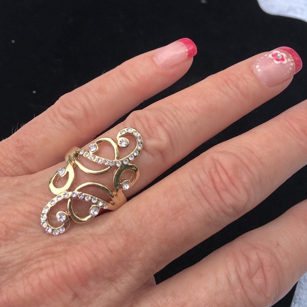 Unique Gold & Rhinestone Ring